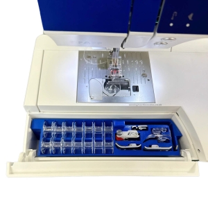 Bobbin and foot organising insert