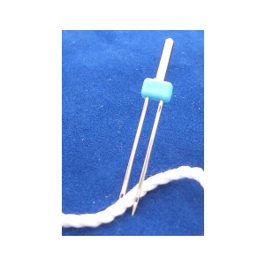 Universal Sewing Machine Twin Needle 3mm Wide