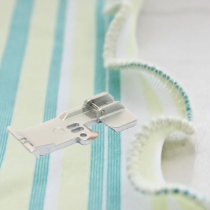 Pfaff Corded wavy edge foot