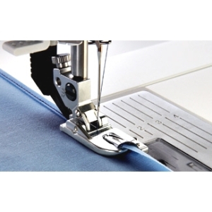 Pfaff Narrow Rolled Hem Foot 3mm