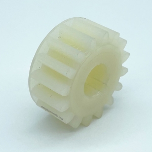 Plastic gear wheel for motor drive